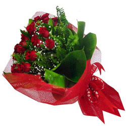  çiçek siparişi Bursa nilüfer anneler günü çiçek yolla  12 adet kirmizi essiz gül buketi - SEVENE ÖZEL