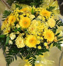  çiçekçi Bursa nilüfer hediye çiçek yolla  karma büyük ve gösterisli mevsim demeti 