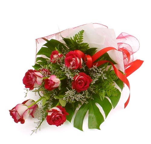 çiçek gönder 7 adet kirmizi gül buketi  çiçek siparişi Bursa nilüfer anneler günü çiçek yolla 