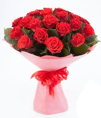 15 adet kırmızı gülden buket tanzimi  Bursa çiçek gönder nilüfer çiçek siparişi vermek 