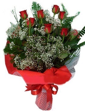7 kırmızı gül buketi  çiçek siparişiBursa mustafa kemal paşa çiçek siparişi sitesi 