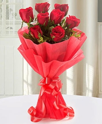 9 adet kırmızı gülden modern buket  Bursadaki çiçekçiler karacabey çiçekçi telefonları 
